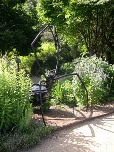 a spider sculpture