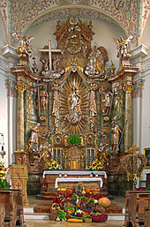 Erntedankfest St_Johann_Baptist,_Bergkirchen,_Altar 2